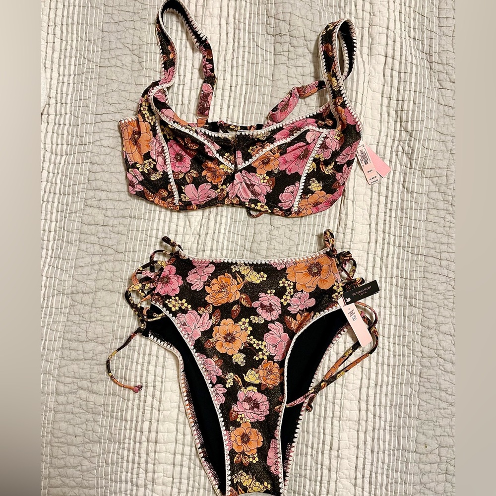 NWT VS Floral Crochet Trim Bikini Bathing Suit